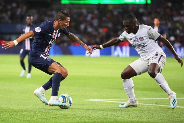 杨瀚森15分青岛胜上海 韩德君21+12辽宁胜天津